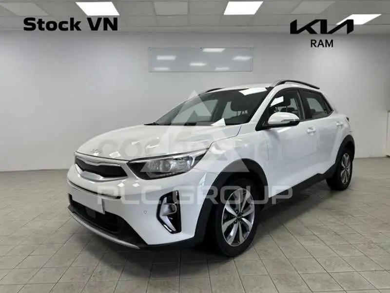 2025 KIA Stonic
