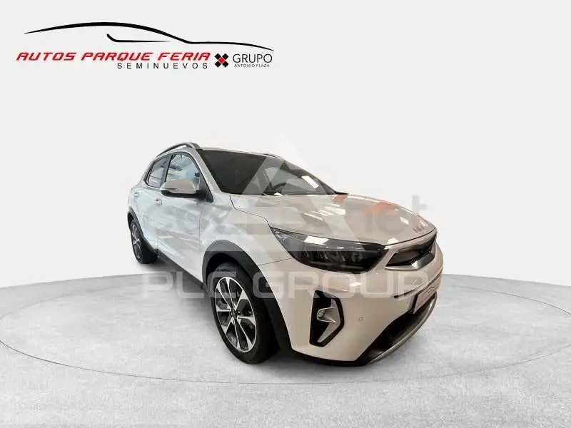 2025 KIA Stonic