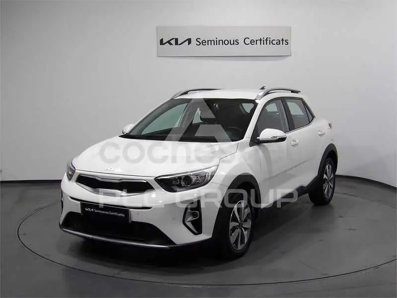 2025 KIA Stonic