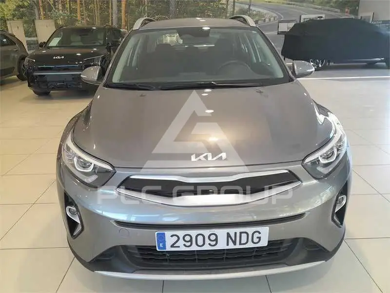 2025 KIA Stonic