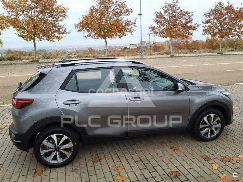 2025 KIA Stonic