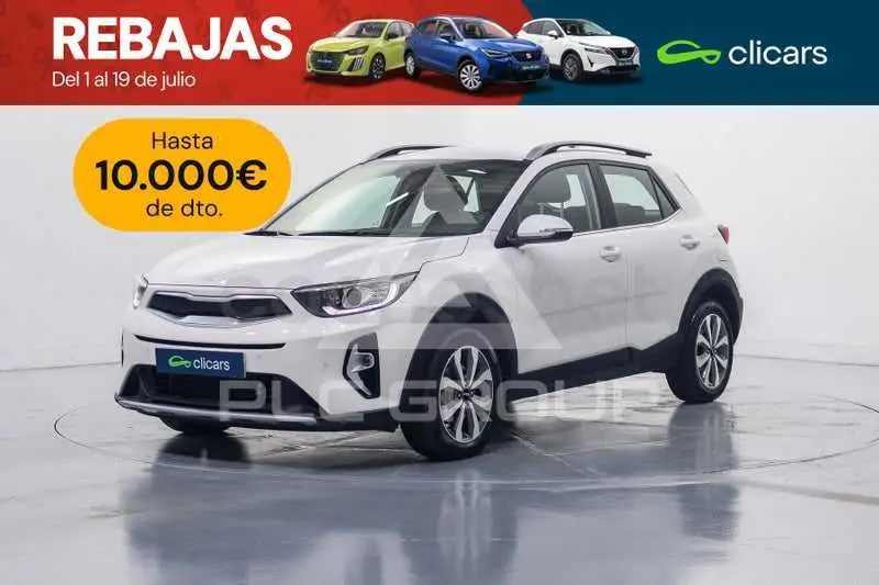 2025 KIA Stonic