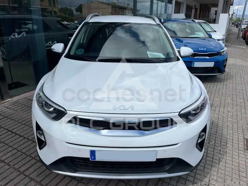 2025 KIA Stonic