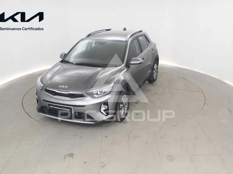 2025 KIA Stonic
