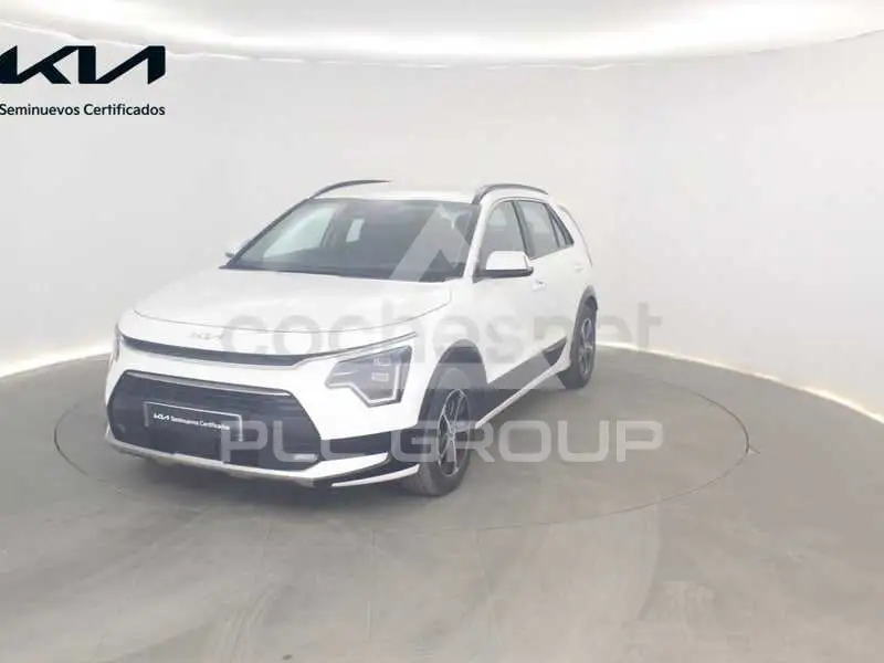 2025 KIA Niro