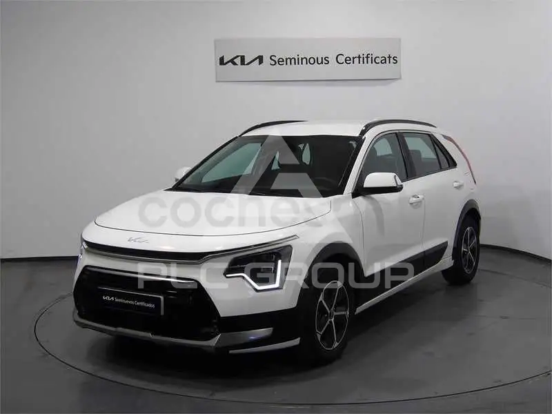 2025 KIA Niro
