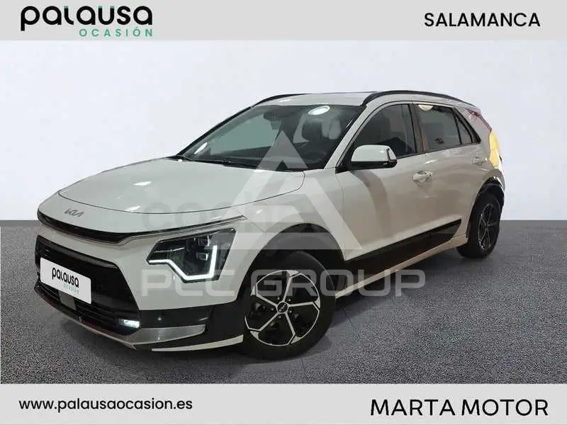 2025 KIA Niro