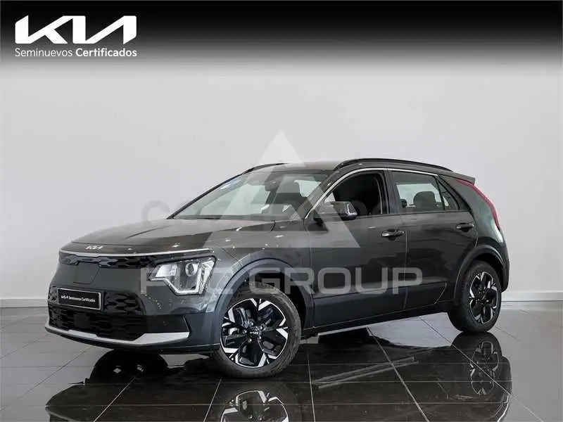2025 KIA Niro