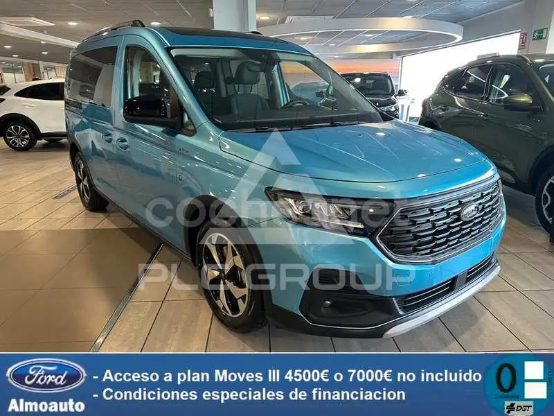 2025 Ford Tourneo