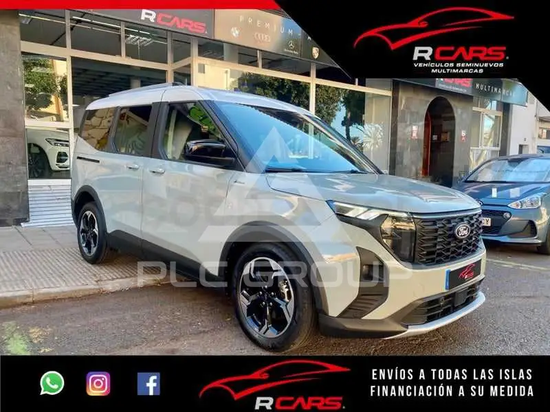 2025 Ford Tourneo