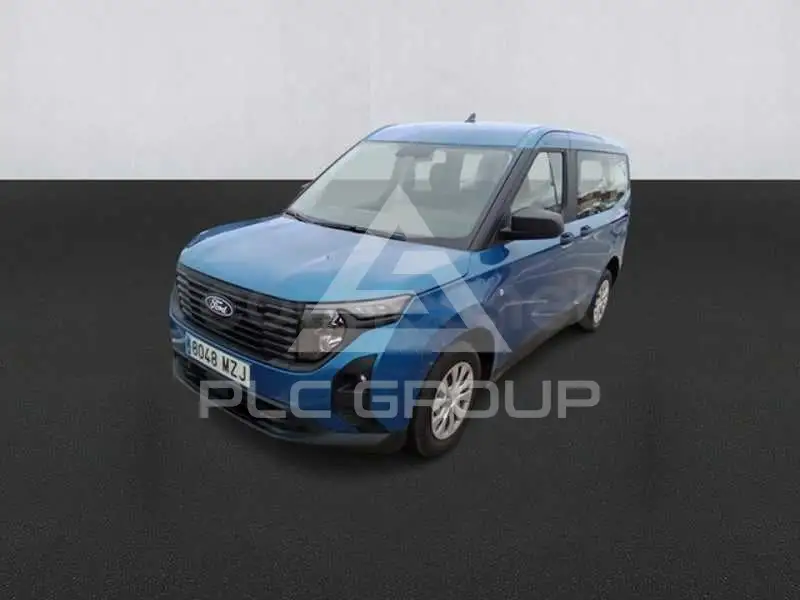 2025 Ford Tourneo