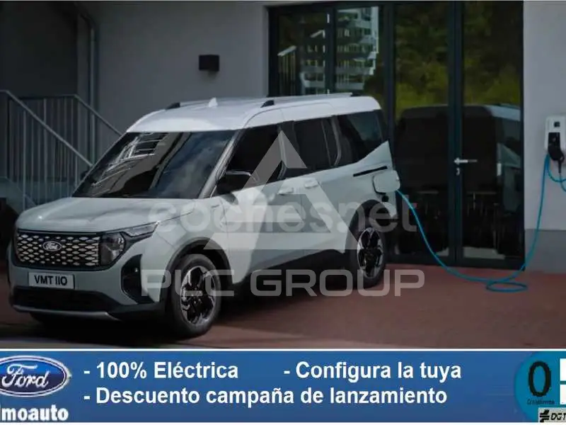 2025 Ford Tourneo