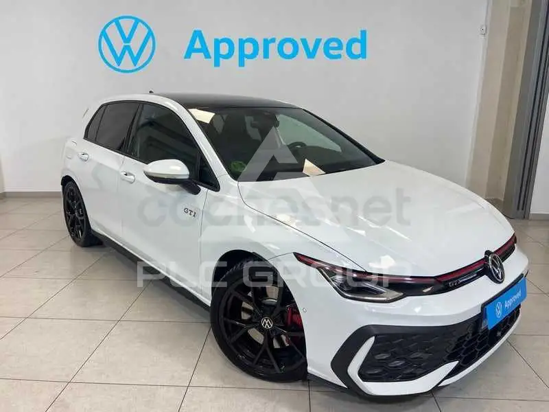 2025 Volkswagen GOLF