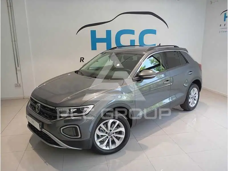 2025 Volkswagen T-Roc