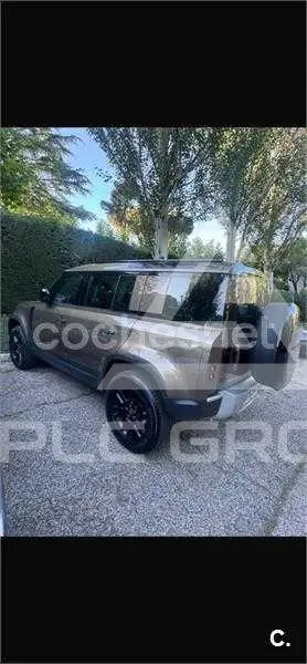 2025 Land Rover DEFENDER