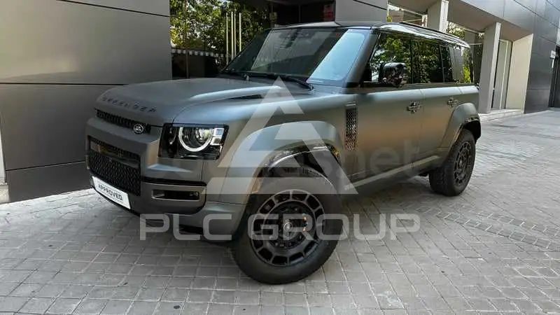 2025 Land Rover DEFENDER
