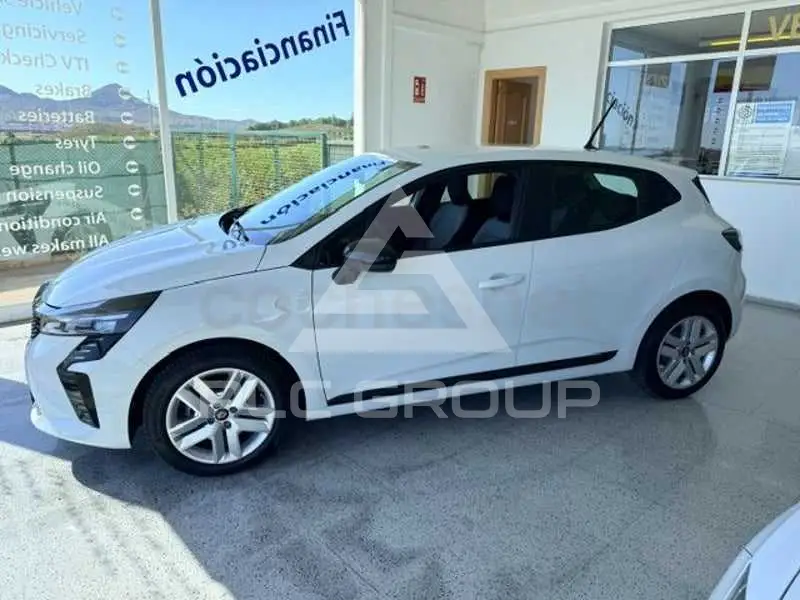 2025 Renault Clio
