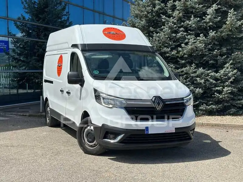2025 Renault Trafic