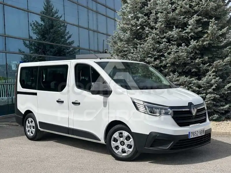 2025 Renault Trafic