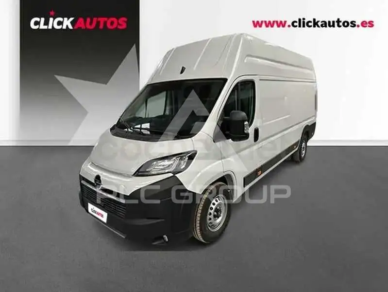 2025 Opel Movano