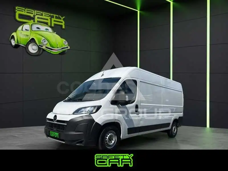 2025 Opel Movano