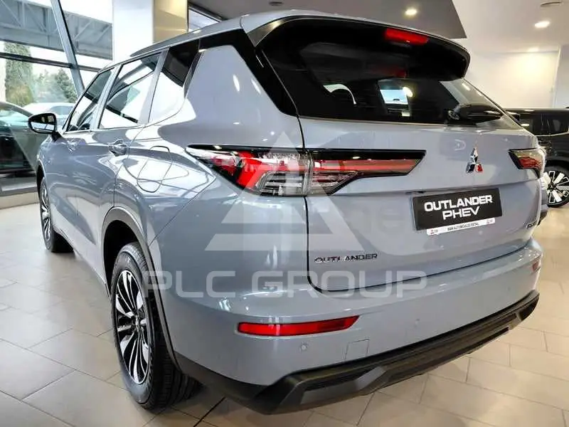 2026 Mitsubishi OUTLANDER