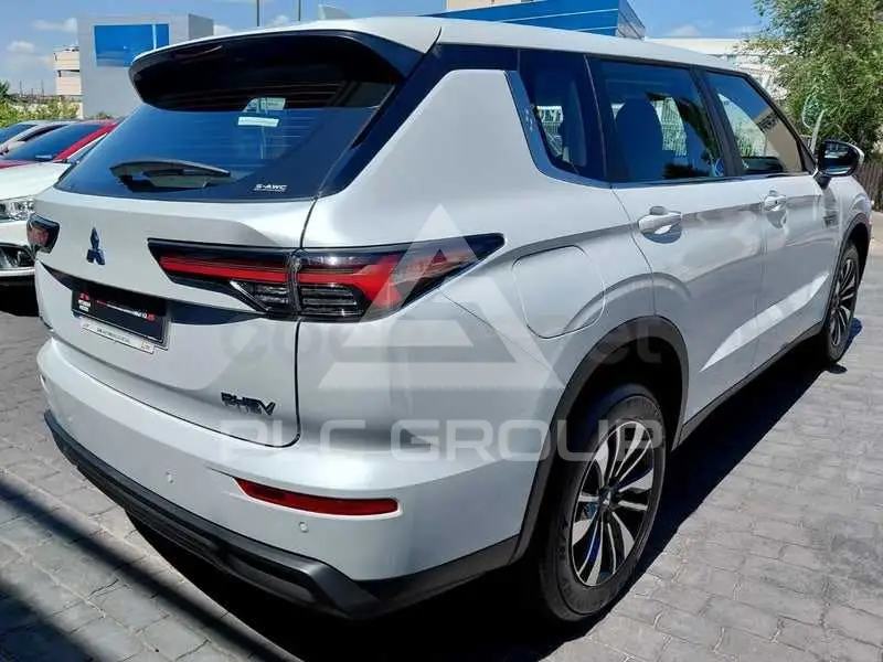 2026 Mitsubishi OUTLANDER
