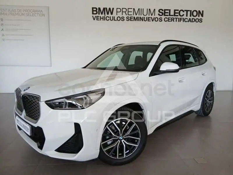 2026 BMW iX
