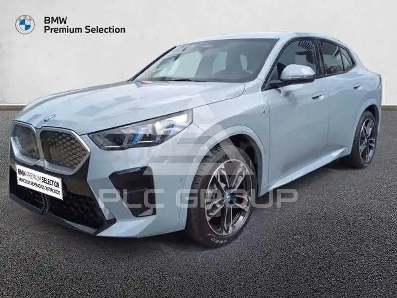2026 BMW iX