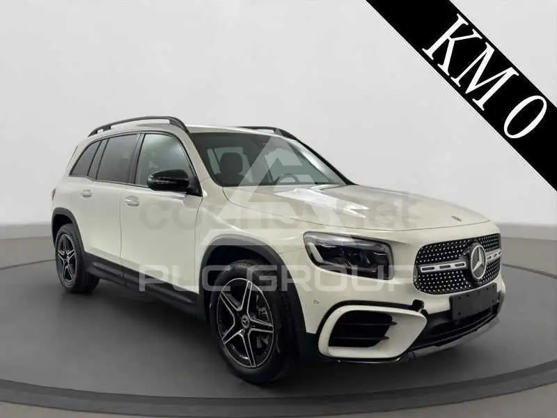 2026 Mercedes Benz GLB