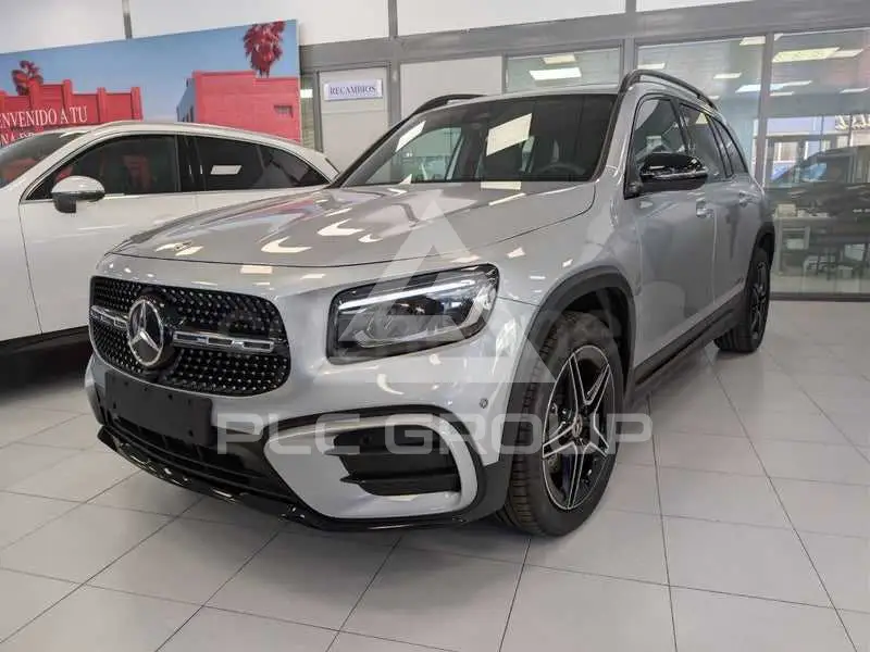 2026 Mercedes Benz GLB