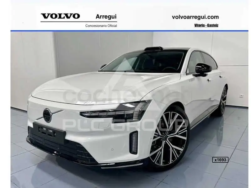 2026 Volvo S90
