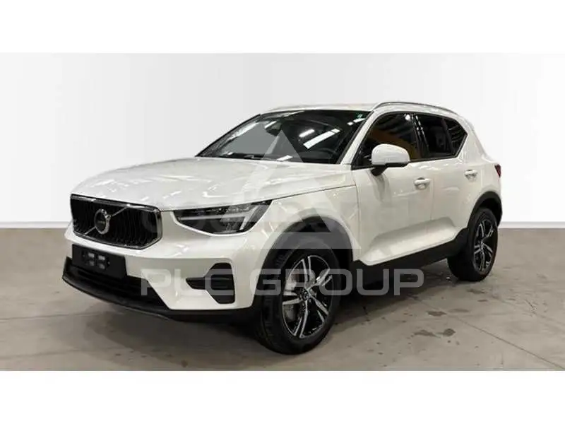 2026 Volvo XC40