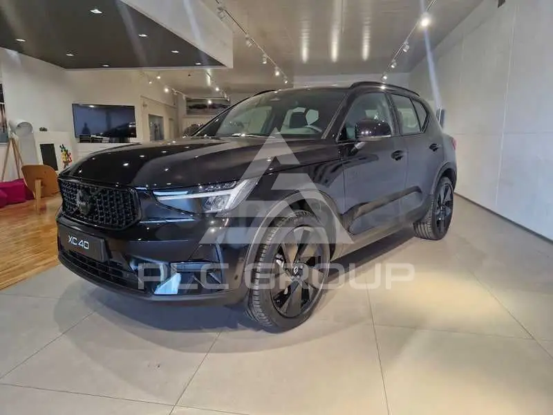 2026 Volvo XC40