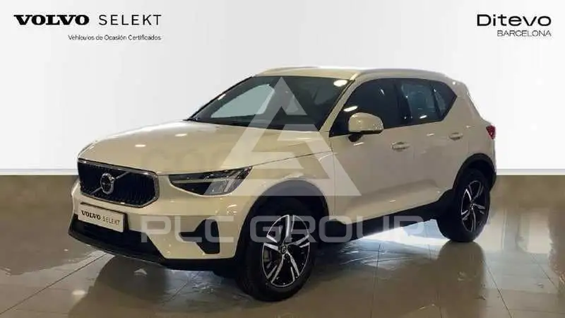 2026 Volvo XC40