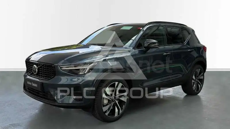 2026 Volvo XC40