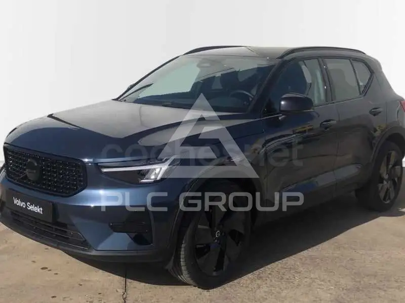 2026 Volvo XC40