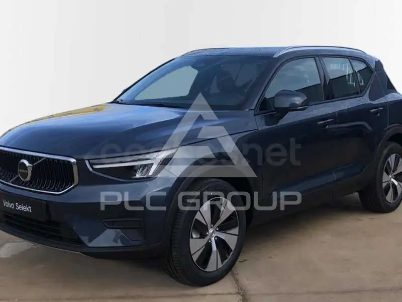 2026 Volvo XC40