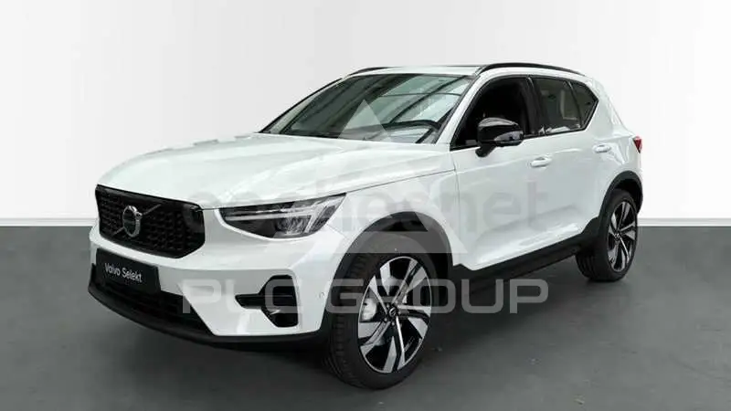 2026 Volvo XC40