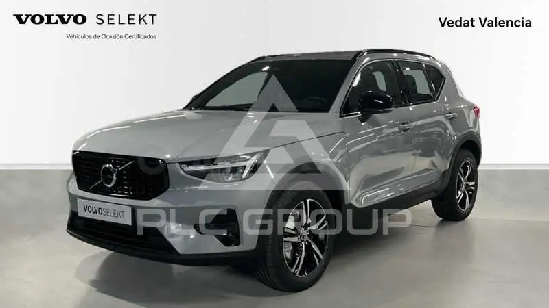 2026 Volvo XC40