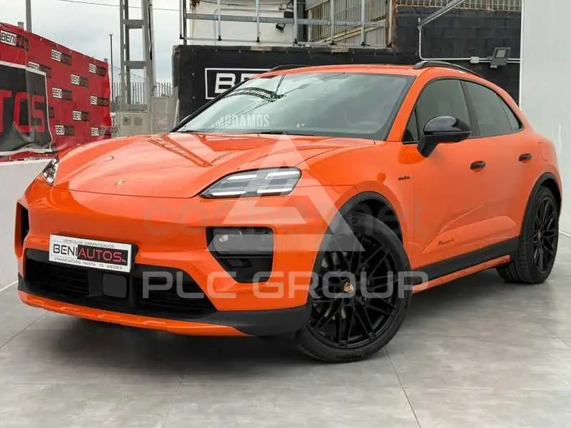 2026 Porsche MACAN