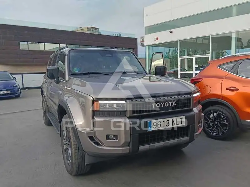 2026 Toyota LAND CRUISER