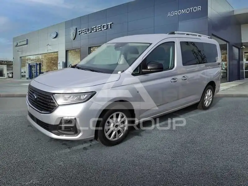 2026 Ford Tourneo