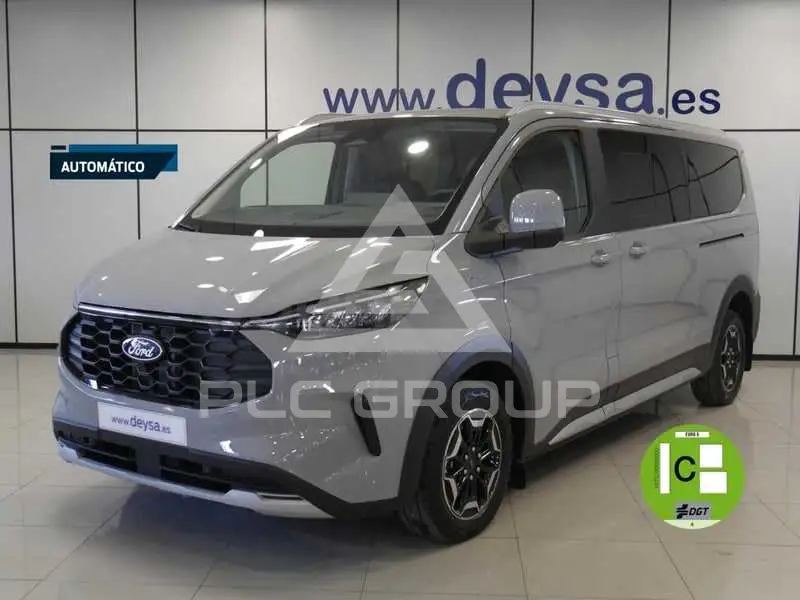 2026 Ford Tourneo