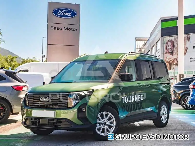 2026 Ford Tourneo