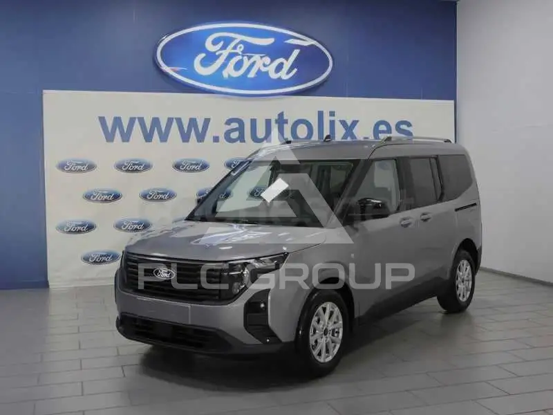 2026 Ford Tourneo