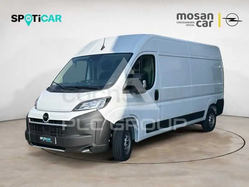 2026 Opel Movano