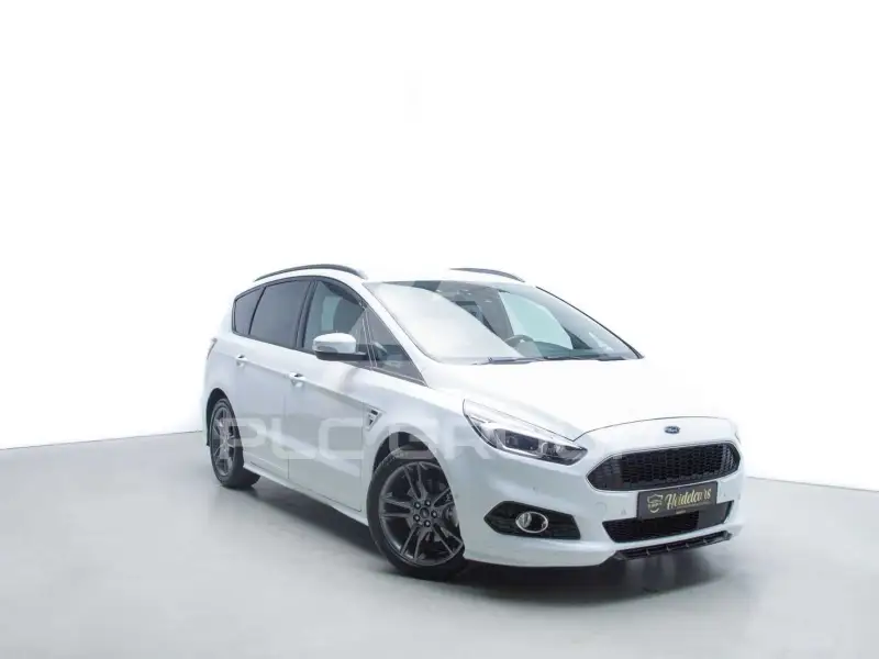1018 Ford S-Max