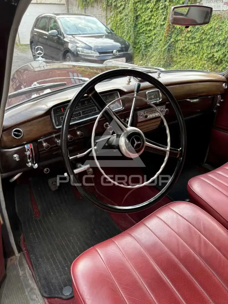 1955 Mercedes Benz 220