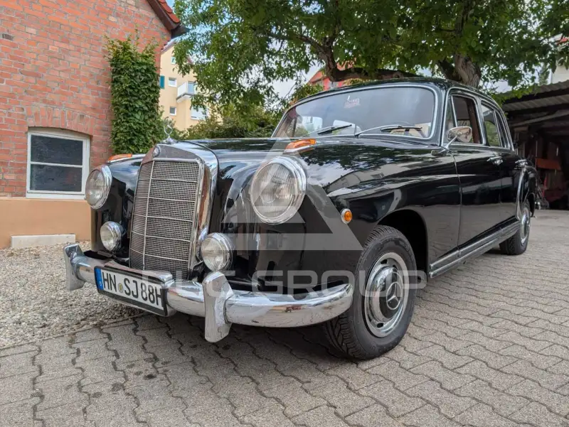 1955 Mercedes Benz 220